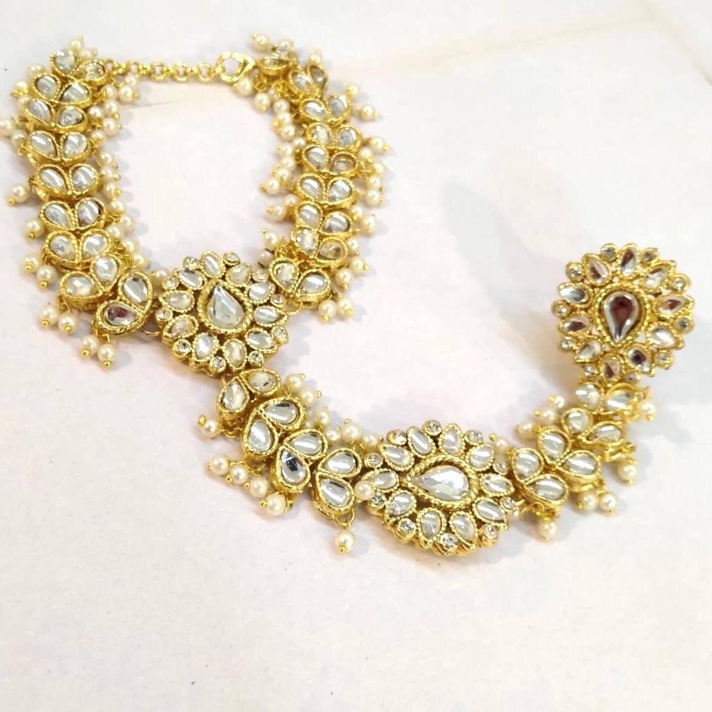 Kundan Anja (Hand piece) 1 ring conected with bracelet available