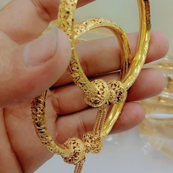 Gold Plated Kangan With Box