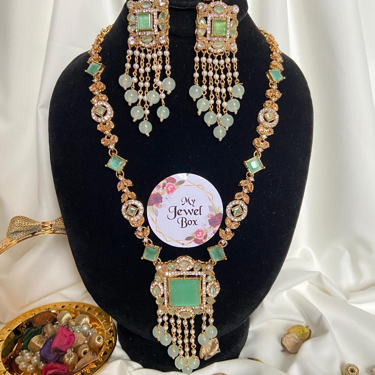NAINA Egyptian long mala set with earring