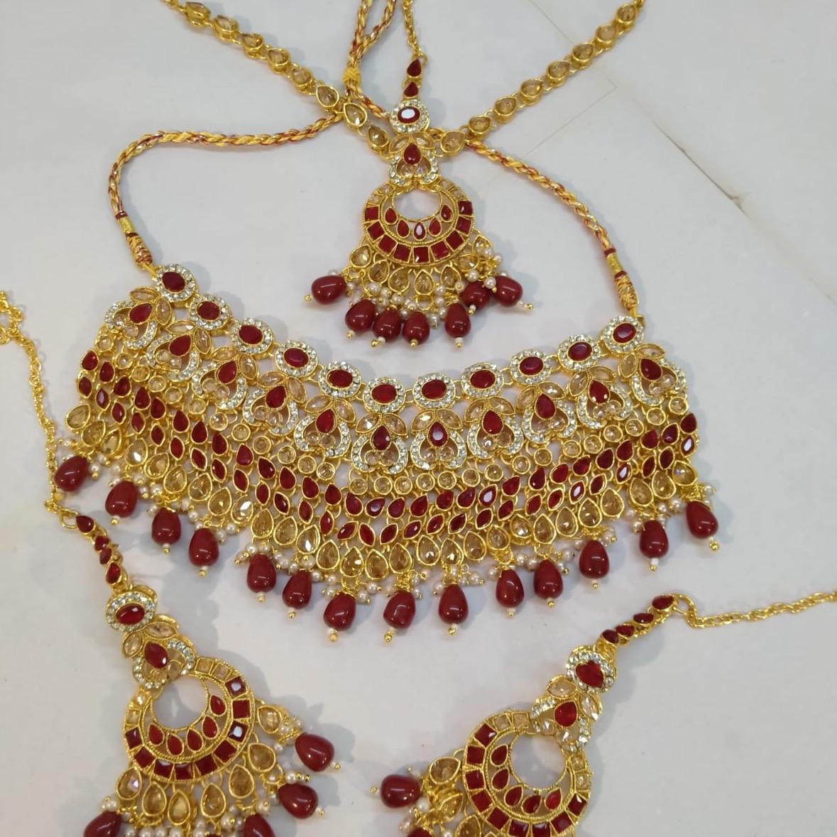 Bridal/Party Wear Choker Set with Teka Mathapati and Earring with Sahare for Women