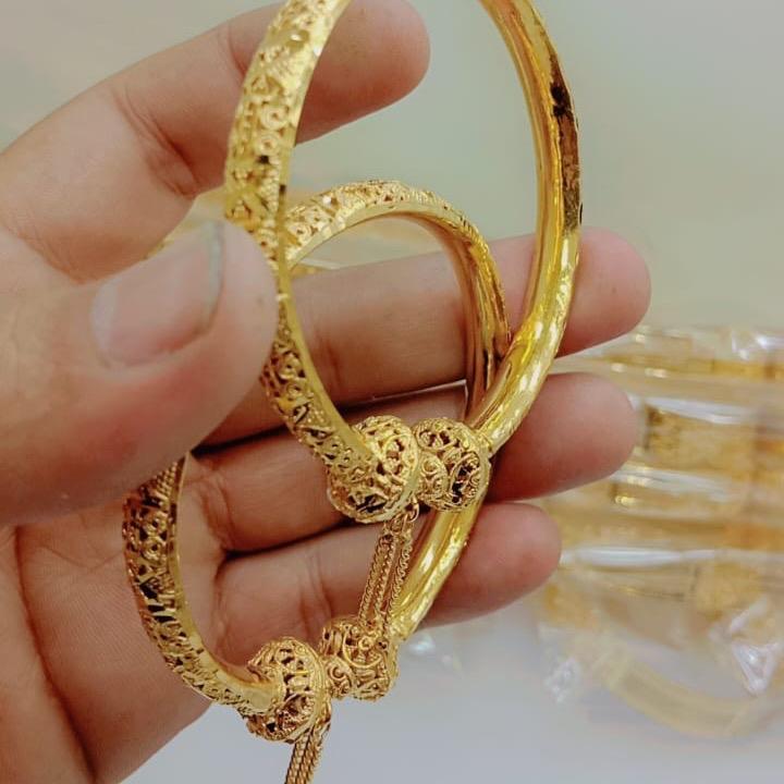 Gold Plated Kangan With Box