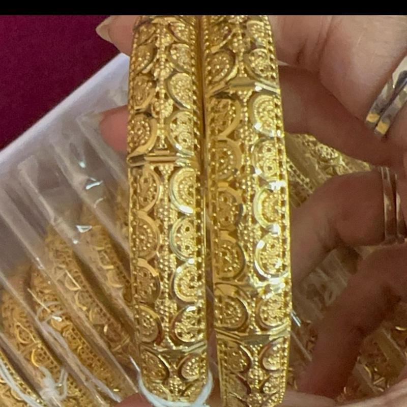 NaZisH ‘s  Gold Look like  exclusive Gold plated Range kangan without box - My Jewel Box
