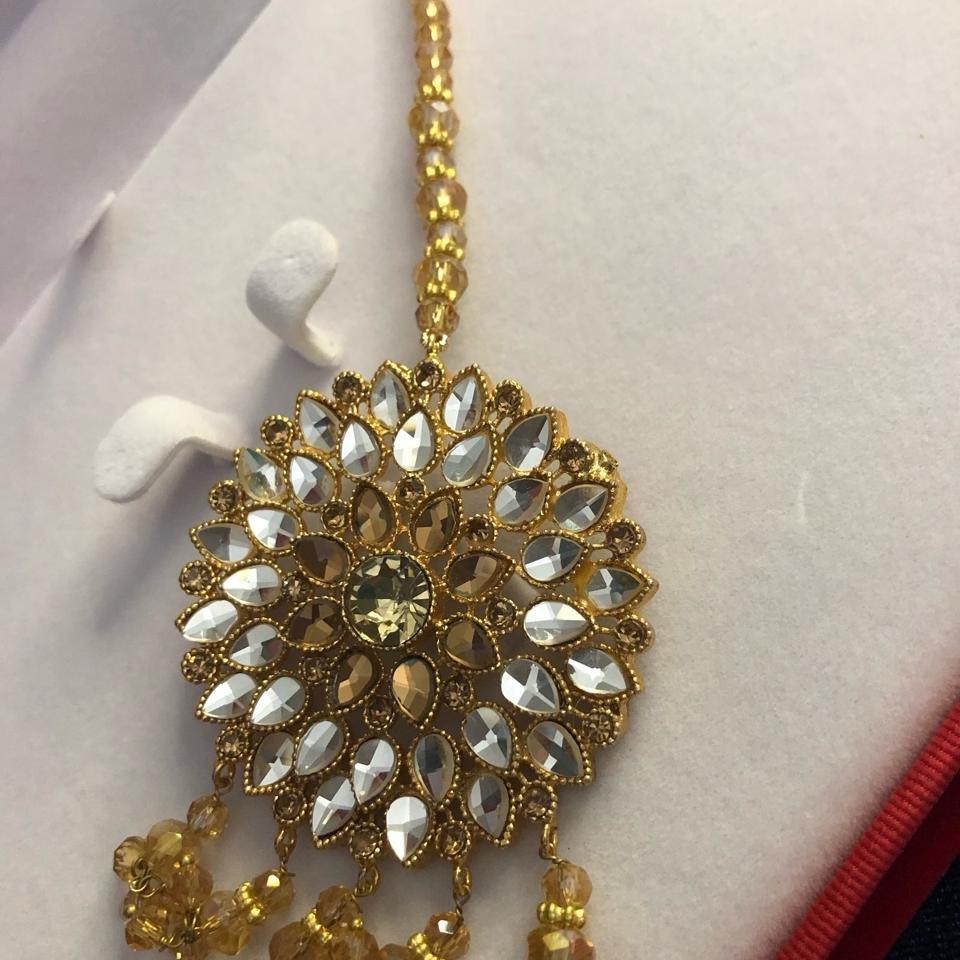 Bindiya /  Tekka (HEAD PIECE )only