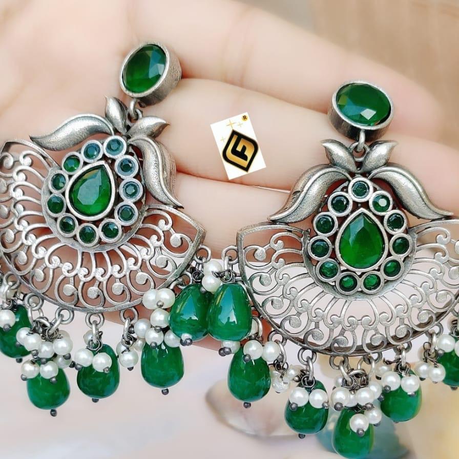 Flower oxidised earring