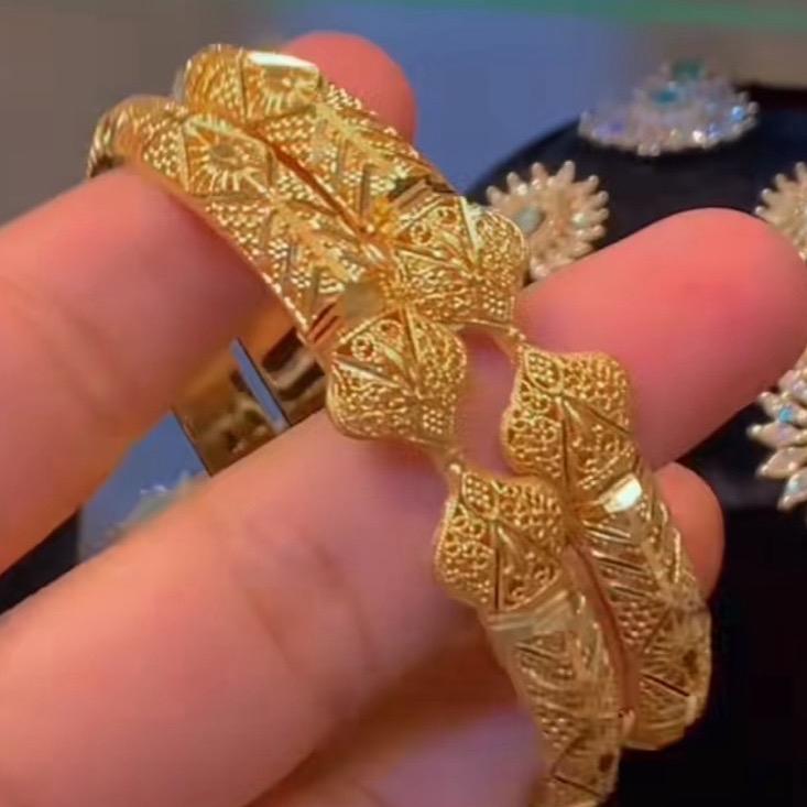 NaZisH ‘s  Gold Look like  exclusive Gold plated Range kangan - My Jewel Box