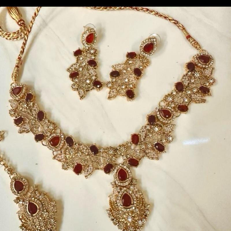 New arrival stylishReal stone zircon necklace set with earring and tikka - My Jewel Box