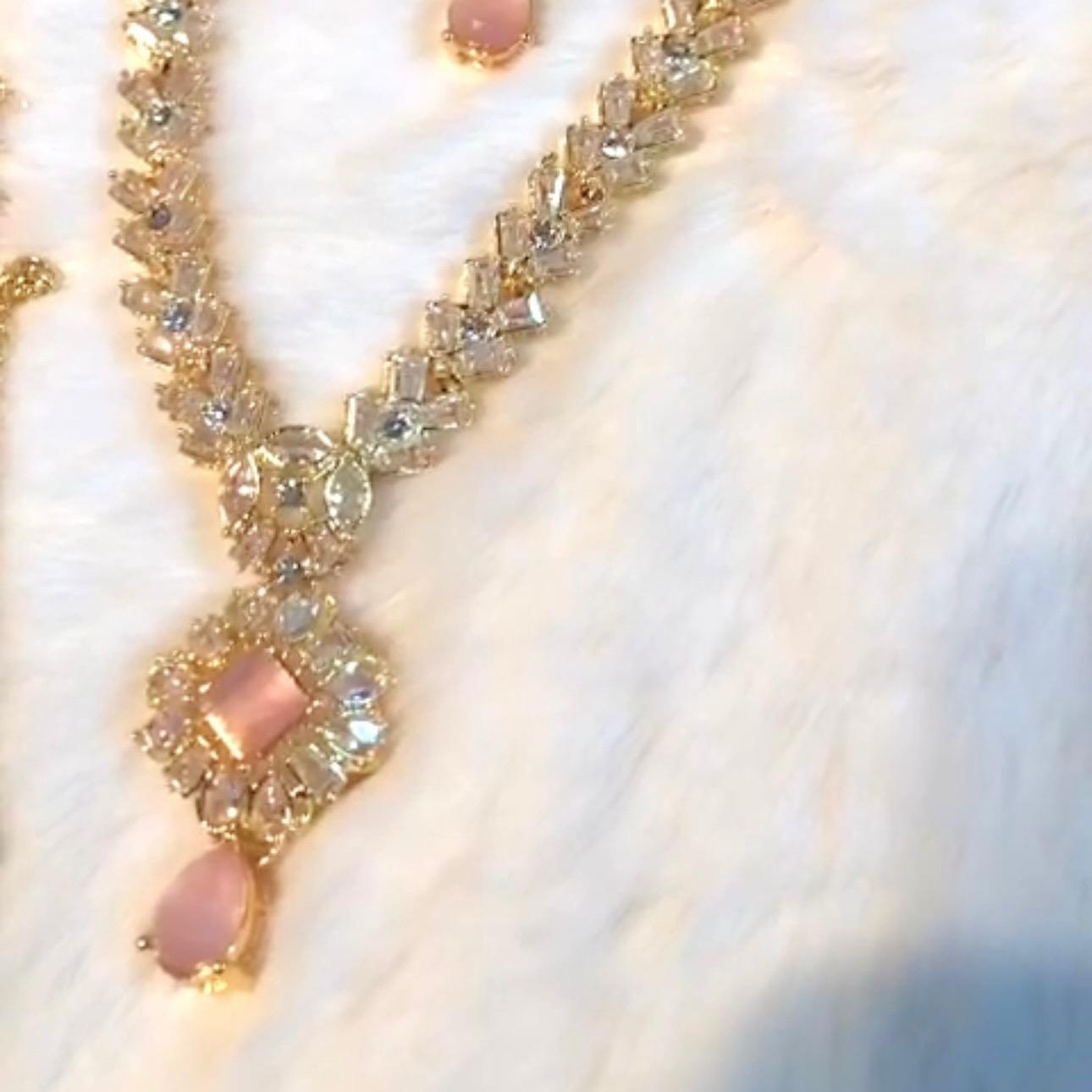Elegant Zircon necklace set with earring teekaa
