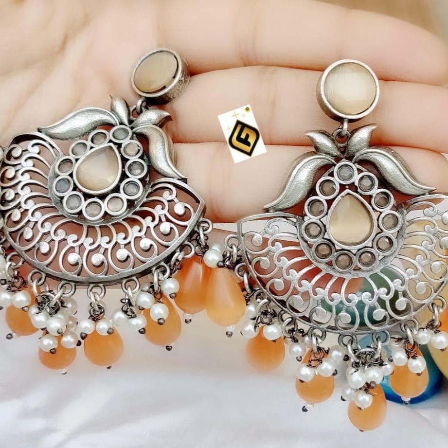 Flower oxidised earring