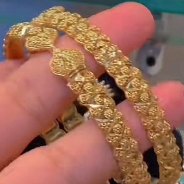 NaZisH ‘s  Gold Look like  exclusive Gold plated Range kangan - My Jewel Box