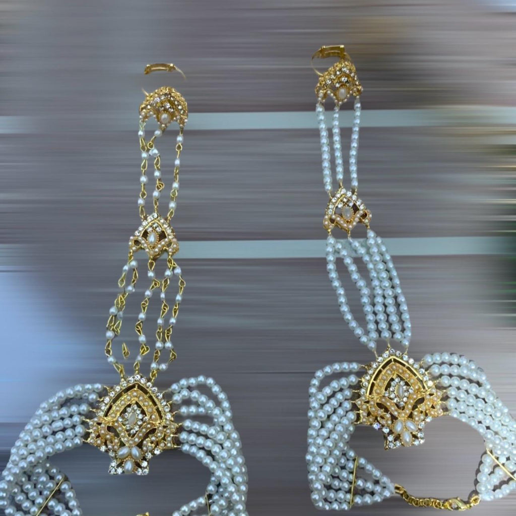 Zircon Anja  (Hand piece) 1 ring conected with bracelet available - My Jewel Box