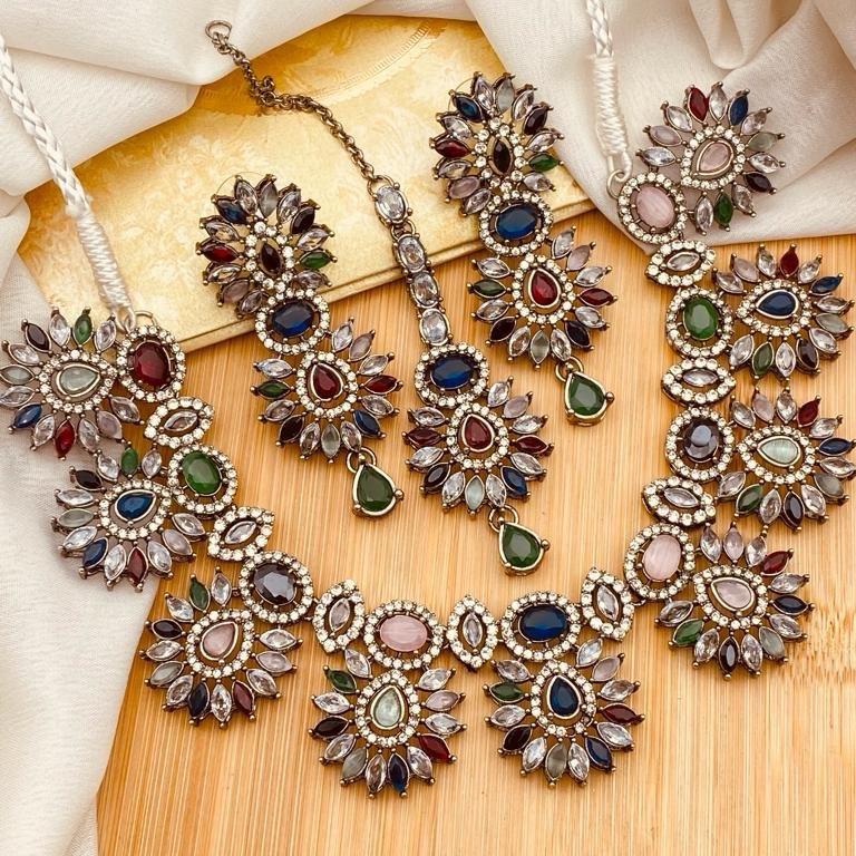 HIBA Zircon Victorian Polish Jewelry Set for Women: Necklace, Earrings & Tikka - Durable and Elegant - My Jewel Box
