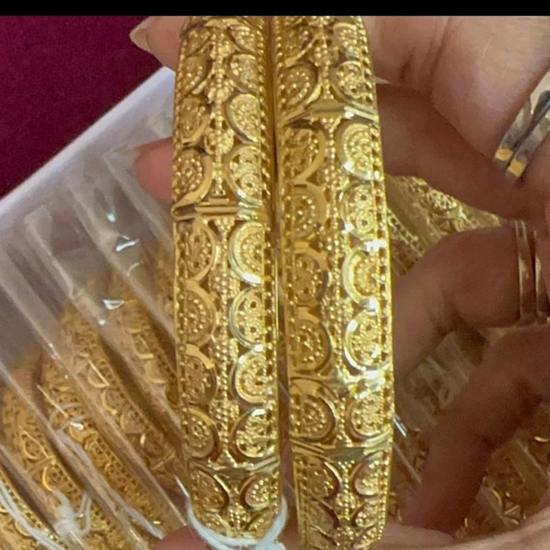 NaZisH ‘s  Gold Look like  exclusive Gold plated Range kangan without box - My Jewel Box