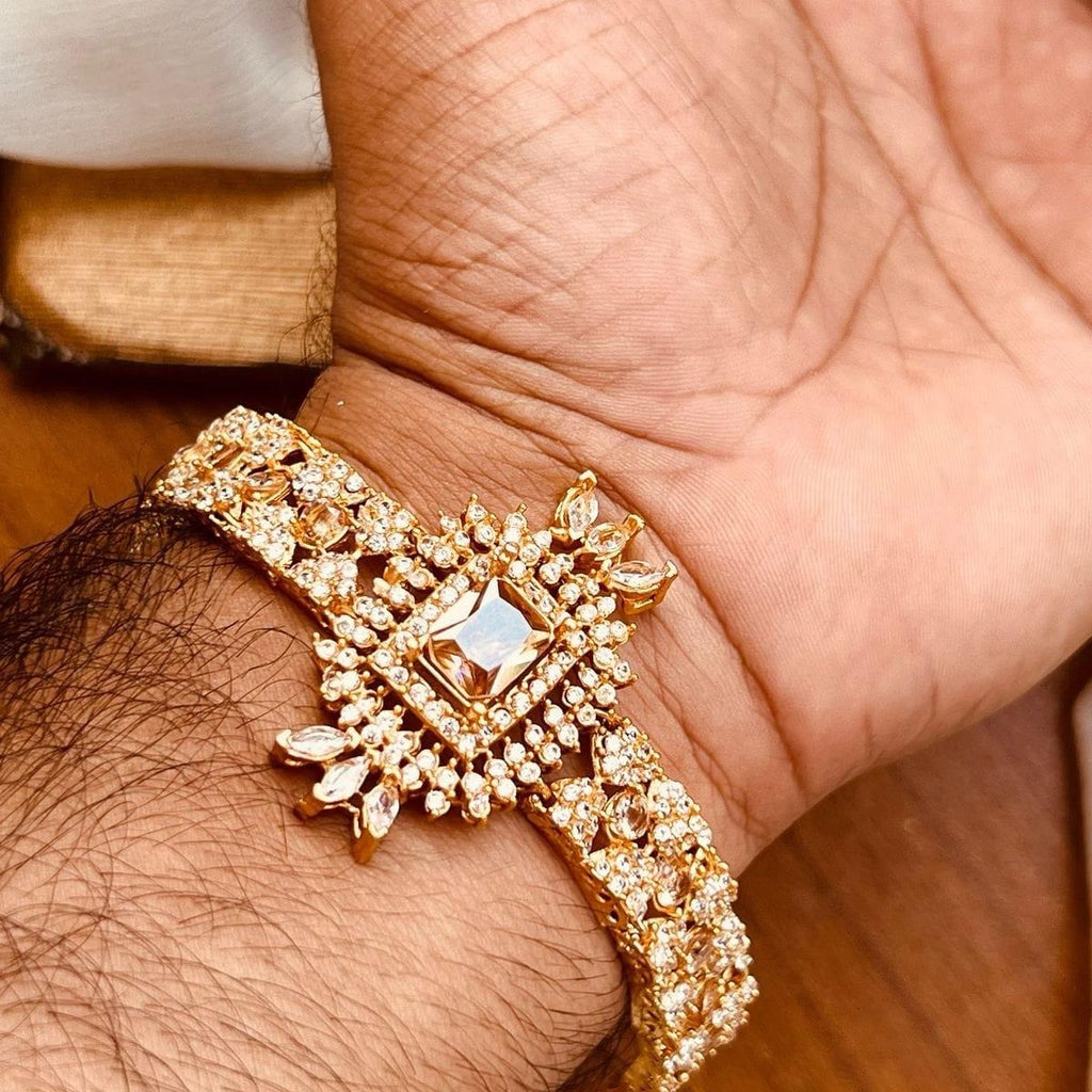 FARIYAH Watch style fancy and stylish Bracelet - My Jewel Box