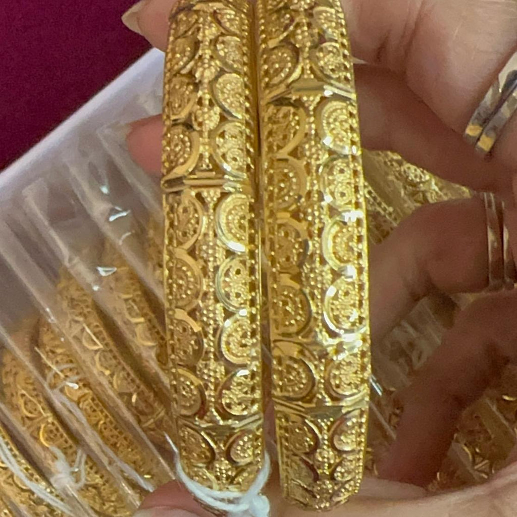 NaZisH ‘s  Gold Look like  exclusive Gold plated Range kangan without box - My Jewel Box