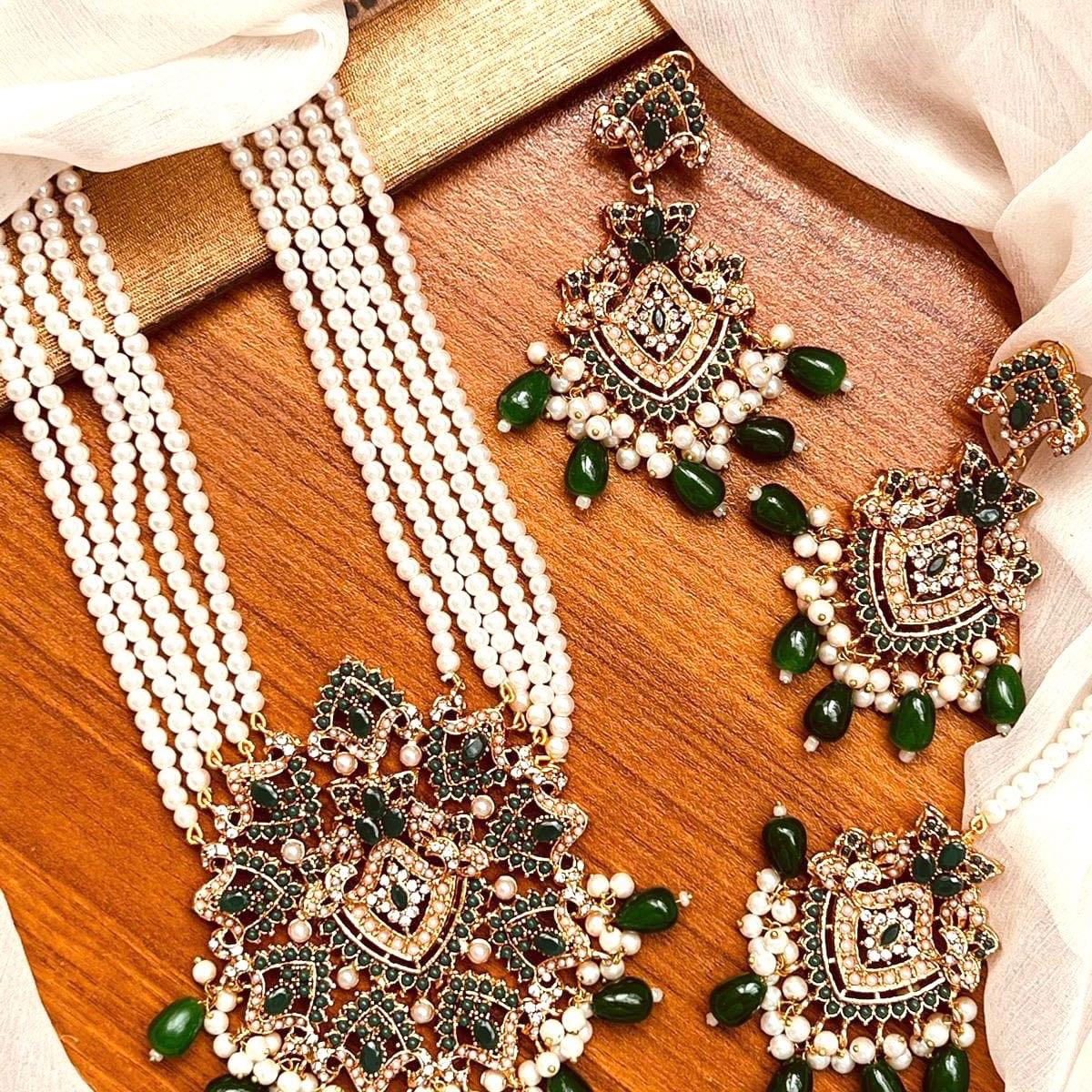 Diamond shape nauratan mala set with teeka