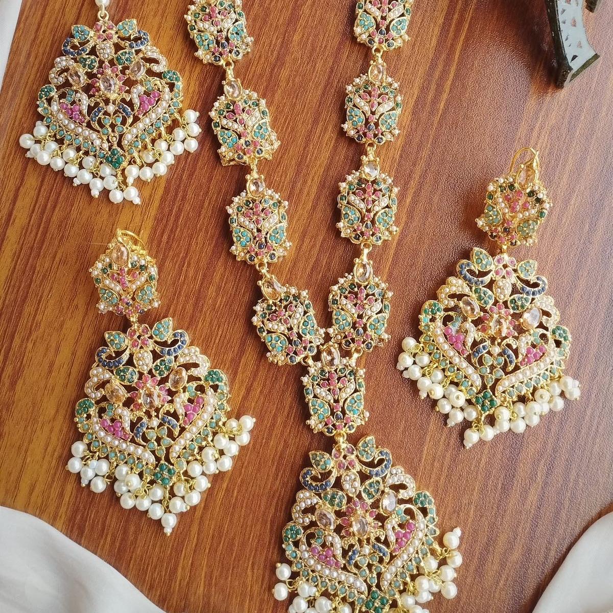 MJB’s exclusive Nauratan mala set with earing tikka JBM003