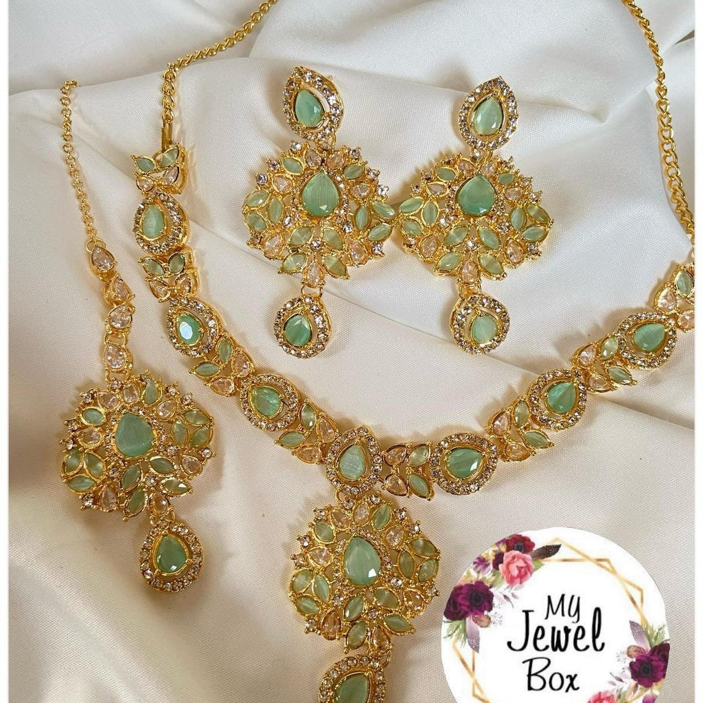 ARWAH Egyptain necklace set with earring teeka