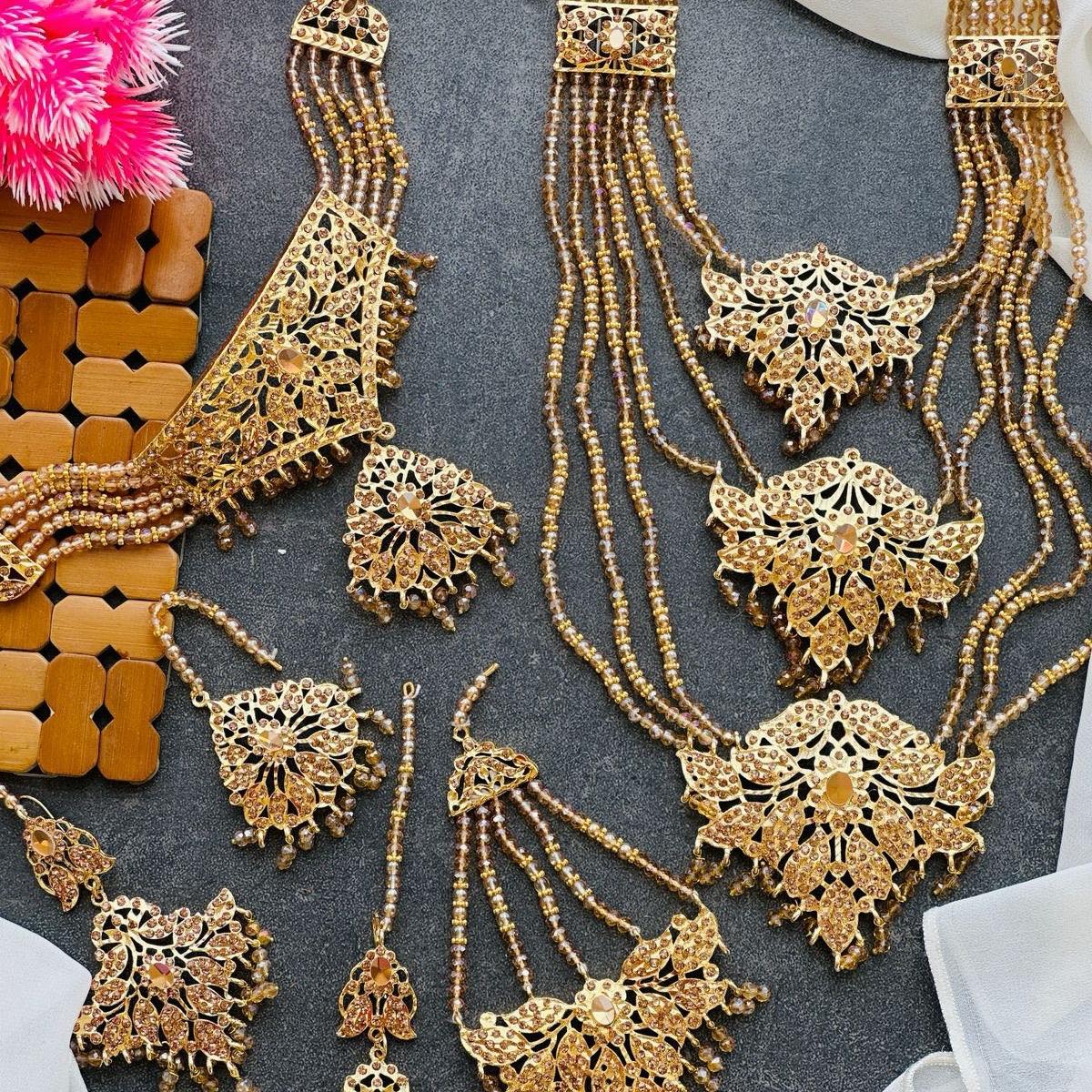 Hydrabadi necklace set with  3 layer mala