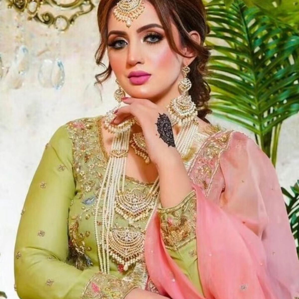 Bridal Pearl Rani Har Mala Set - 5 Piece Set with Choker, Long Mala, Earring, Tikka, and Jhoomer/Pasa