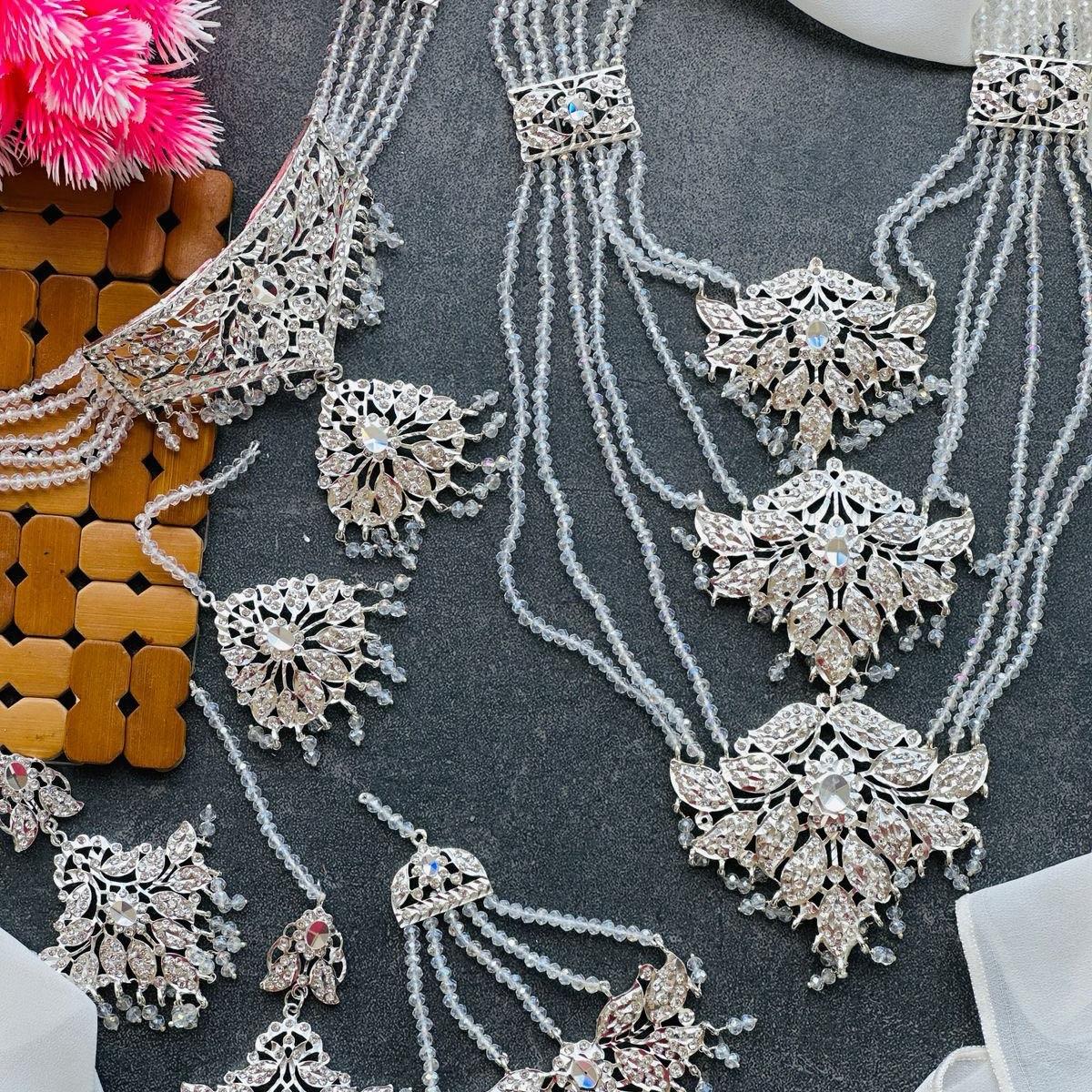 Hydrabadi necklace set with  3 layer mala