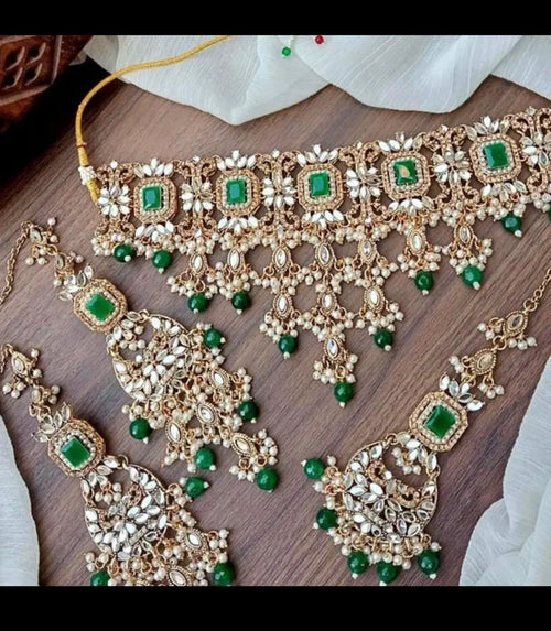 Abeeha Kundan Choker Set