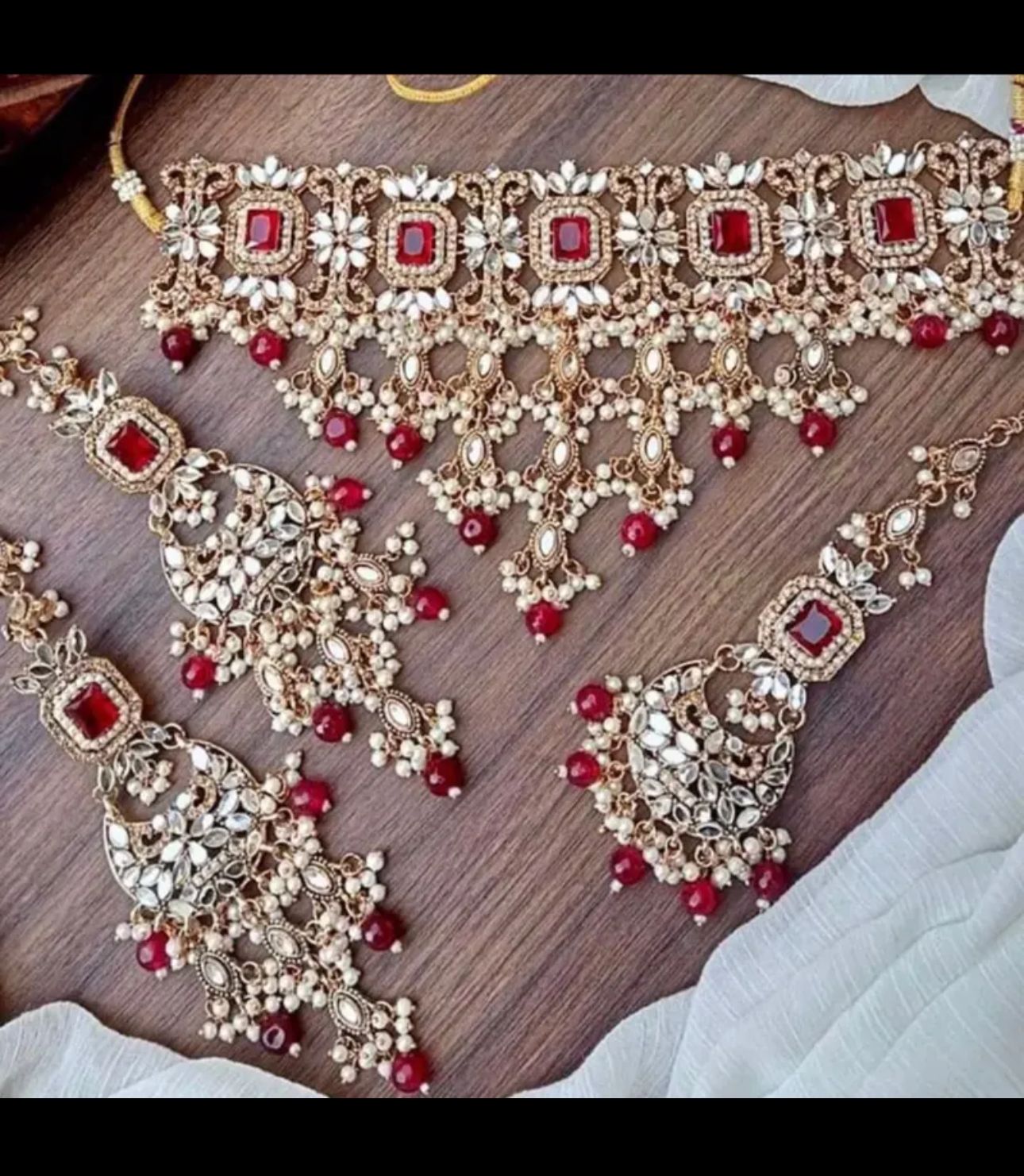 Abeeha Kundan Choker Set