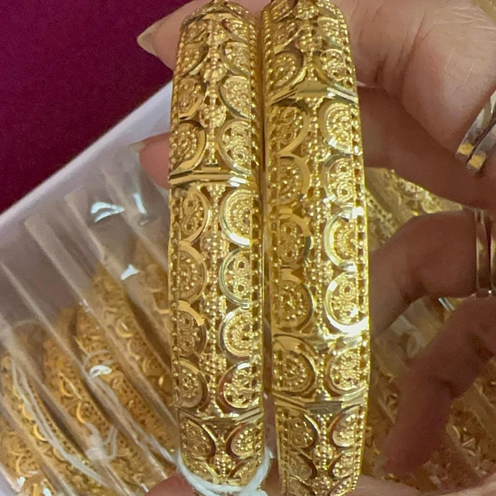 NaZisH ‘s  Gold Look like  exclusive Gold plated Range kangan - My Jewel Box
