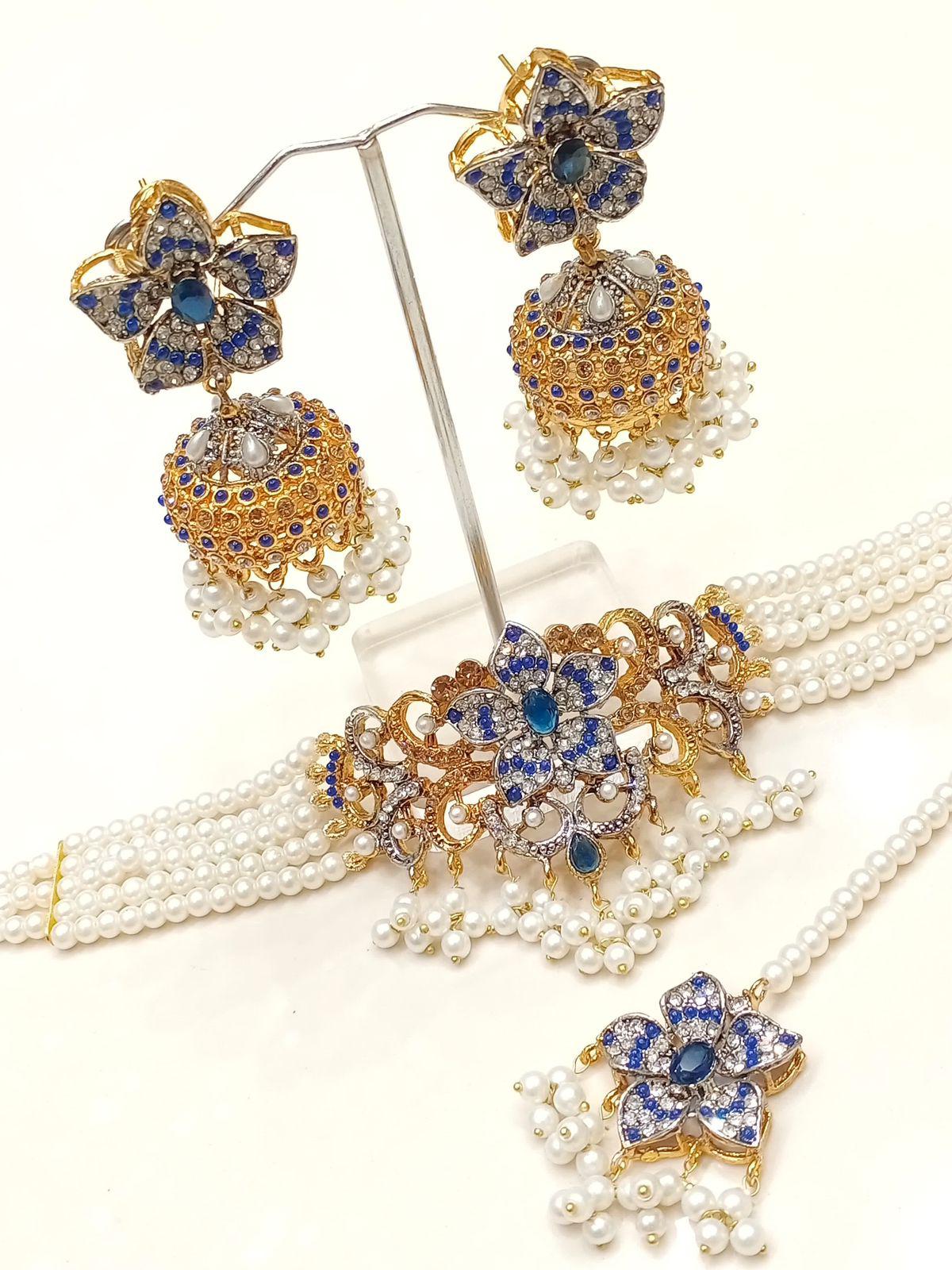 Amaya Choker Set