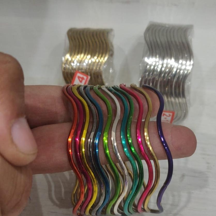 Wavy stylish 3 colour color metal  bangles - My Jewel Box