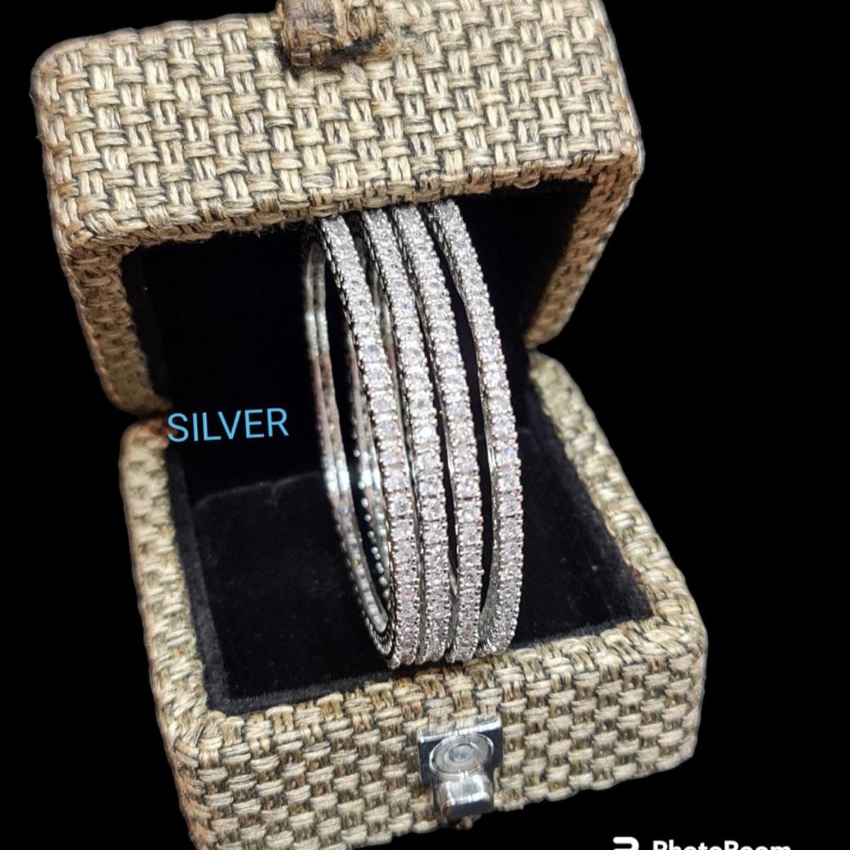 Anabiya 2 piece American diamond bangles bracelets
