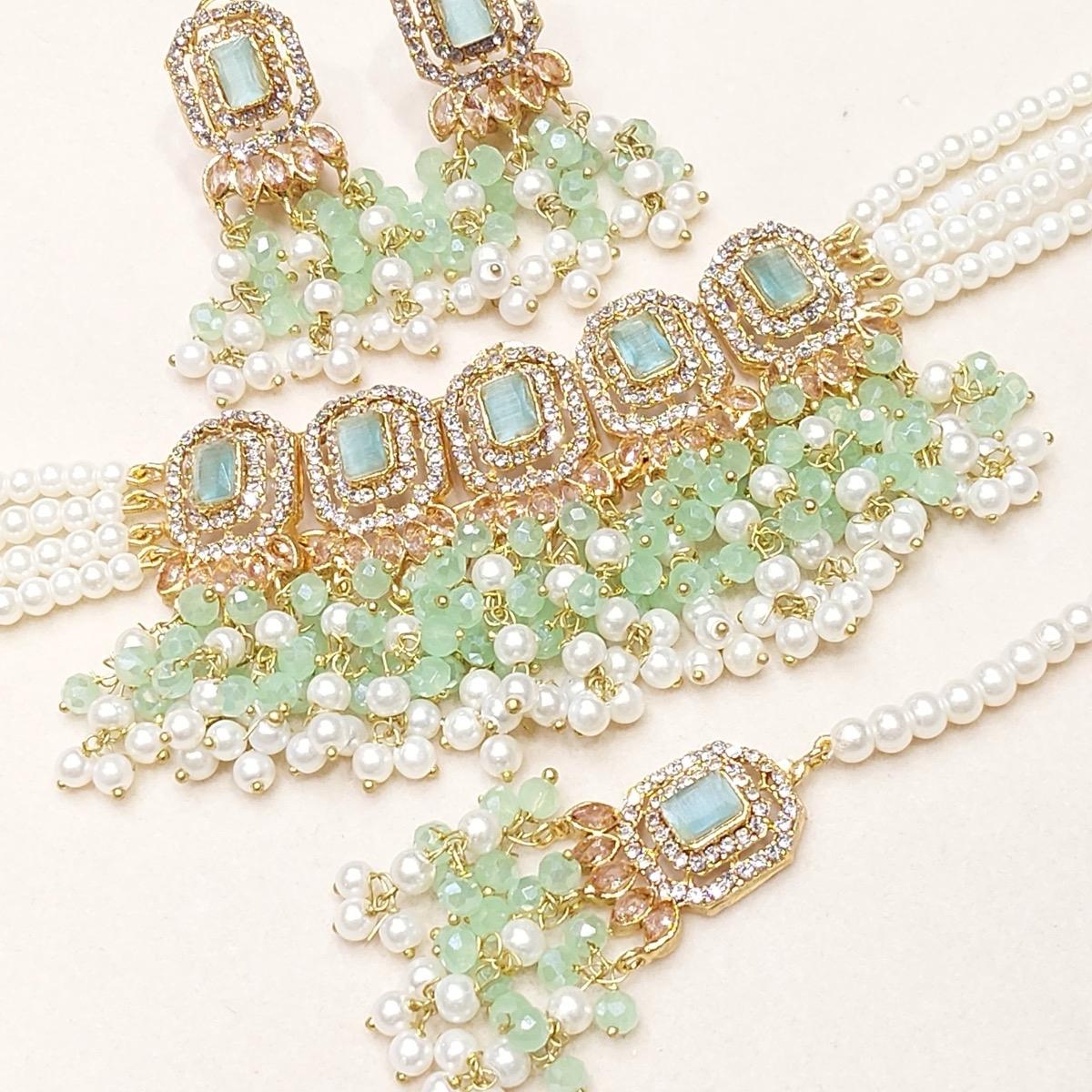 SADIA Beautiful elegant zircon set with earrings and tikka - My Jewel Box