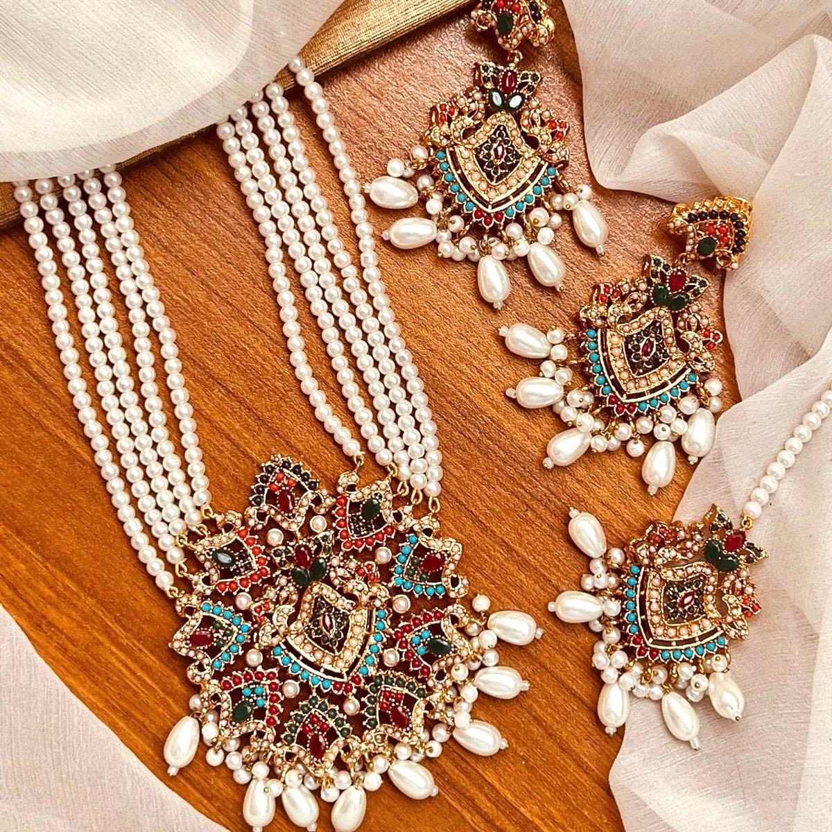 Diamond shape nauratan mala set with teeka
