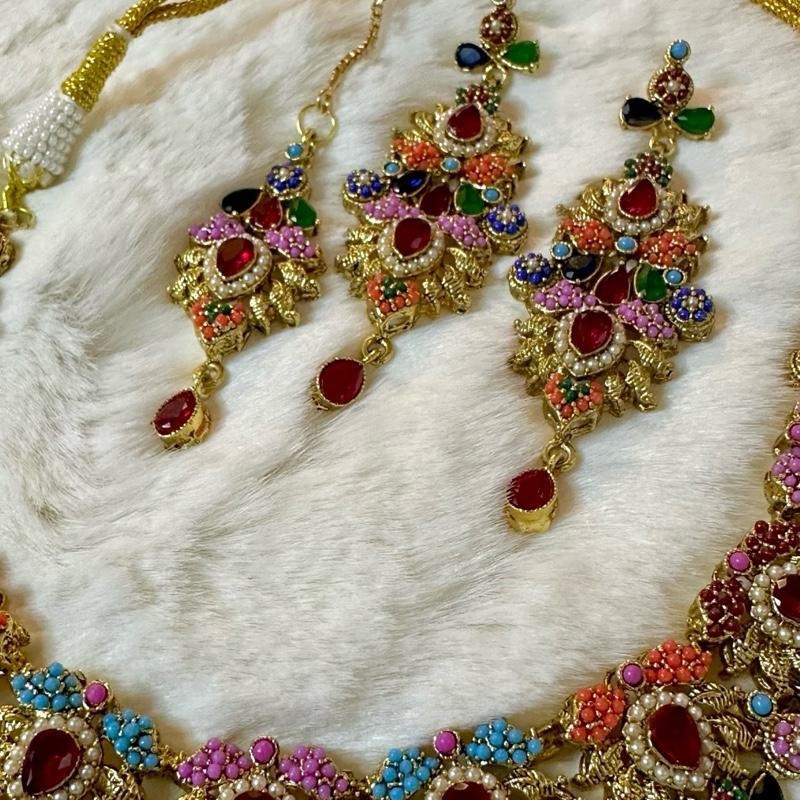 ARWAH Egyptian Necklace Set with Earring Teeka - Gold-Tone Jewellery Set from My Jewel Box - My Jewel Box