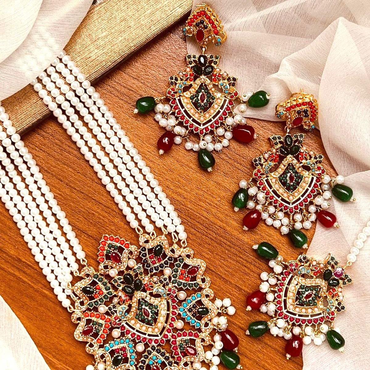 Diamond shape nauratan mala set with teeka