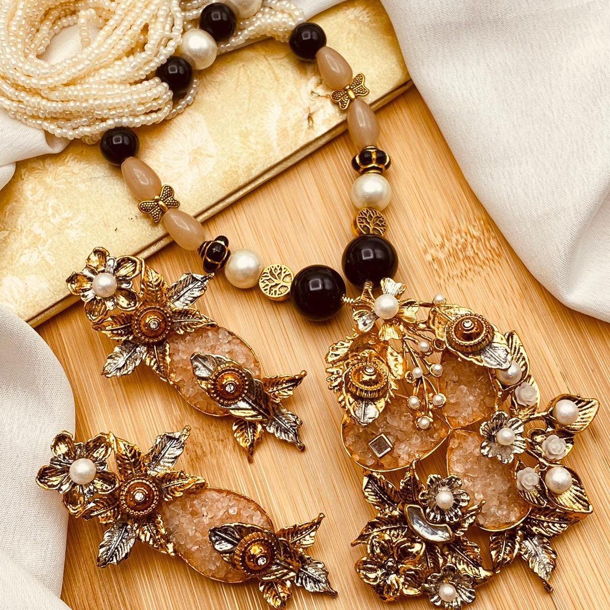 NAWAR Designer Crush beautiful mala  set