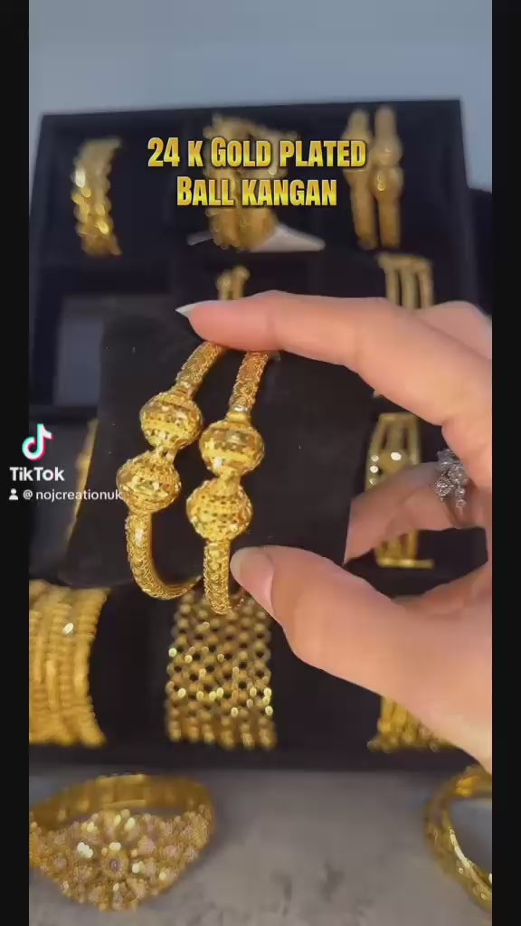 24k Gold Plated Bangles luxury design Style Pakistani Indian Bridal Bangles Available as Set of 2 and Set of 4 Bangles