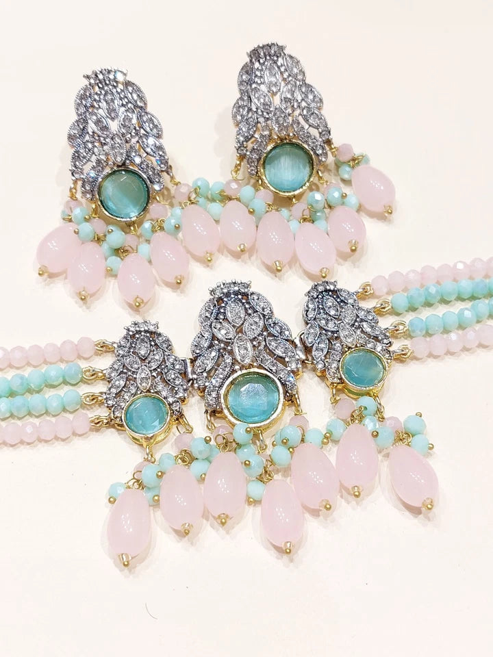 Fizza Choker Set