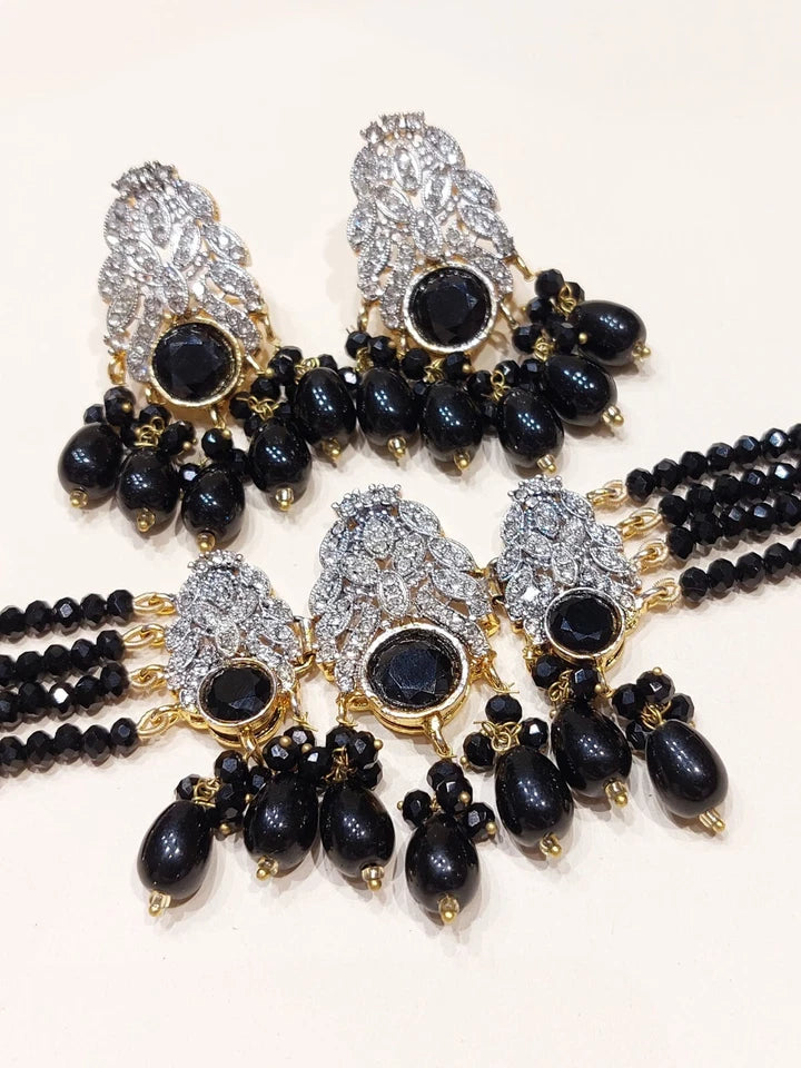 Fizza Choker Set